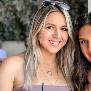 Meet your Posher, Ali